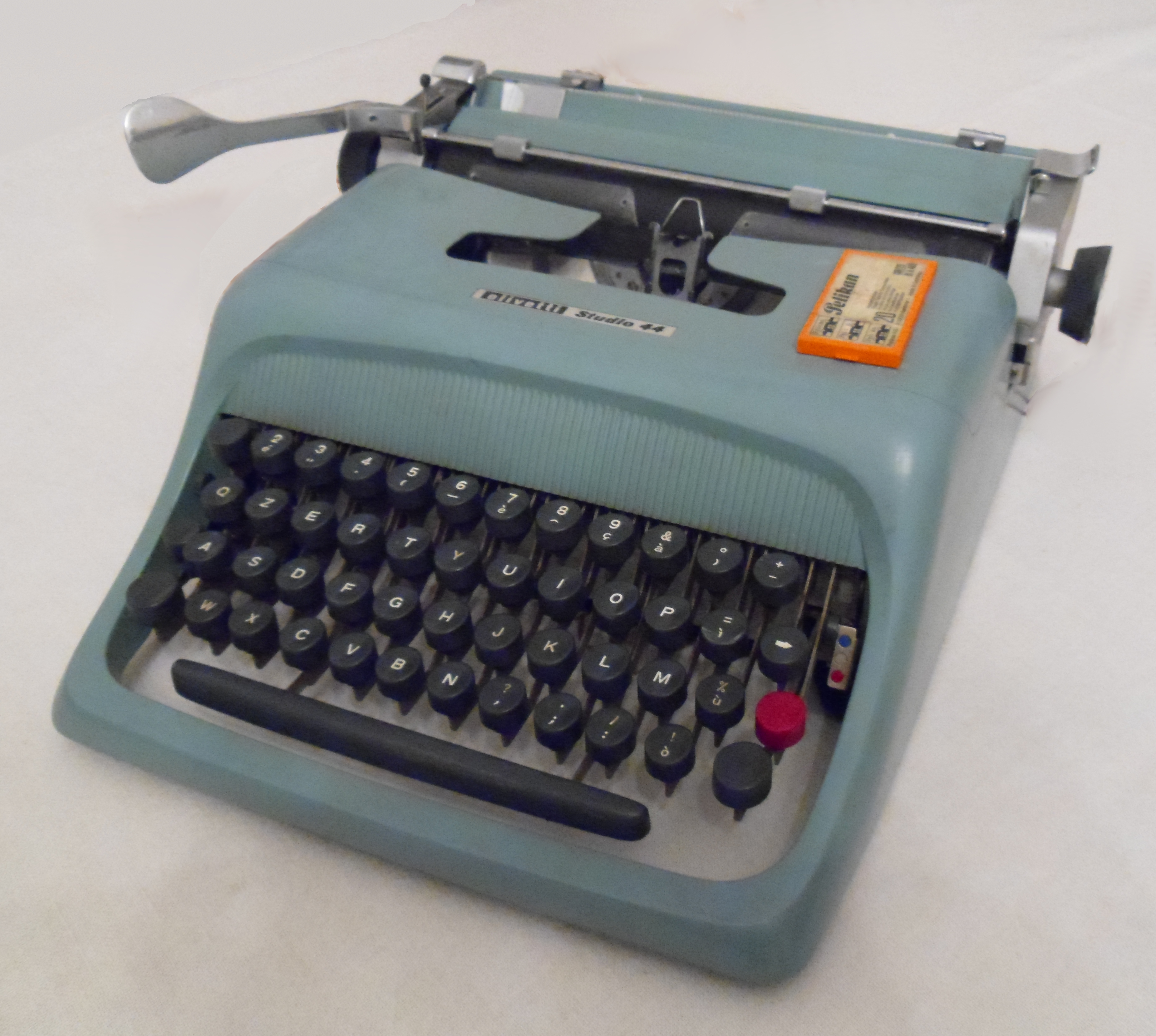 Olivetti Studio 44