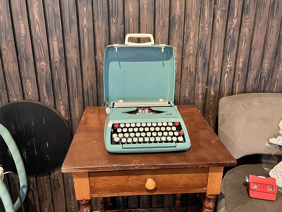 Smith-Corona Corsair