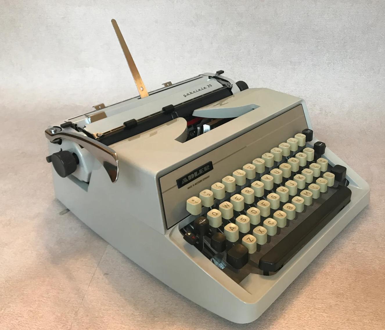 Adler Gabriele 25 / 35